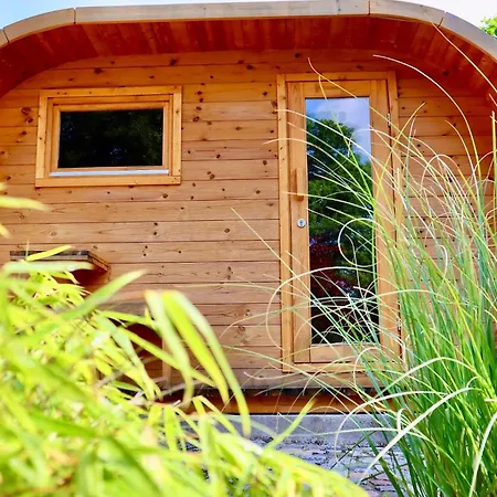Holiday home Stylisitisch, Grosszuegig, Komplett Fuer Euch Allein, Falkau